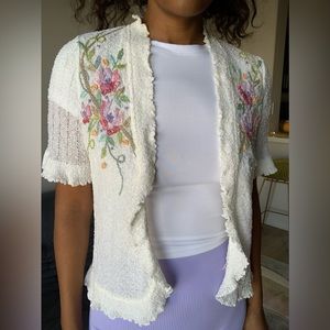 Vintage feminine flirty top 90s